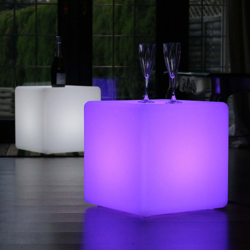 LED kub pall, 40 cm lång, nätström, flerfärgad golvlampa