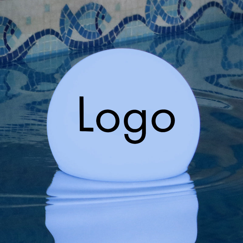 Anpassad flytande LED-poollampa med logotyp, märkt upplyst ljusklot, rund lampglob, upplyst flytande poollampa för företagsevent