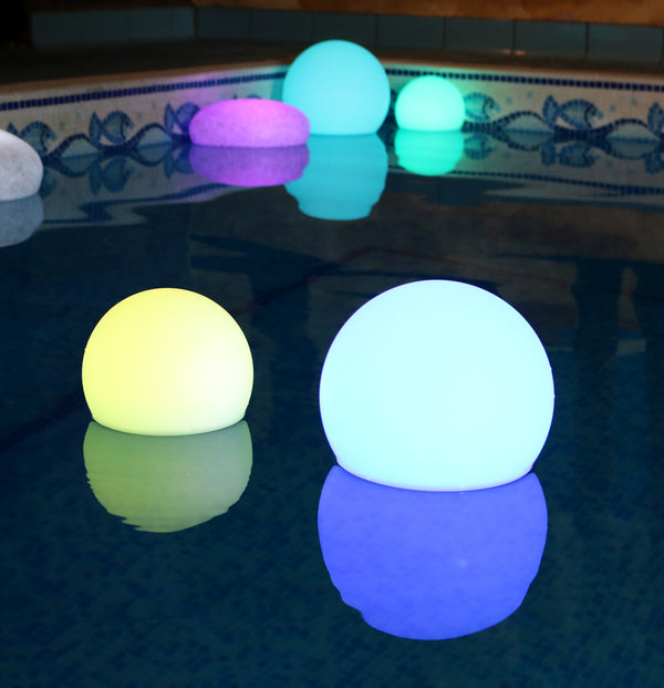Flytande LED sfär för pool damm badtunna, LED trädgårdslampa, 20cm